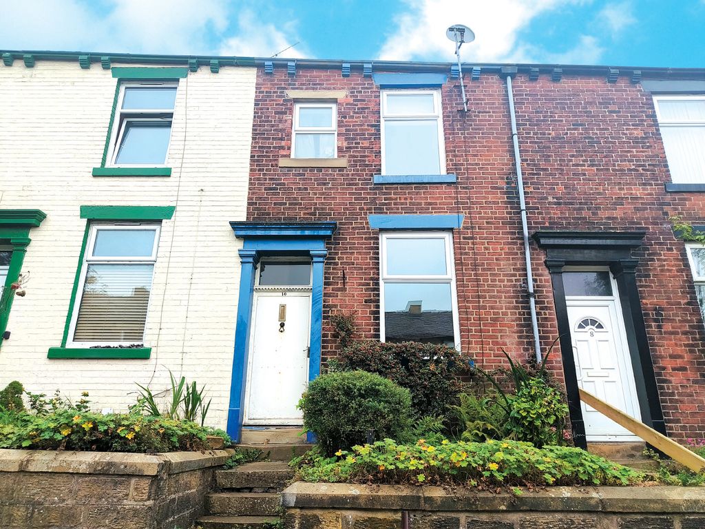 3 bed terraced house for sale in Atkinson Street, Colne BB8, £20,000 Zoopla