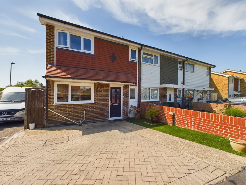 3 bed end terrace house for sale in Lime Grove, Cosham, Portsmouth PO6