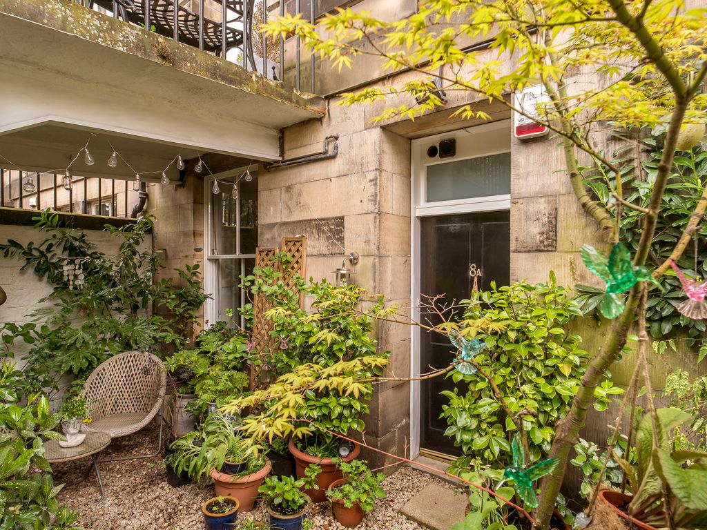 2 bed flat for sale in 8A, Lansdowne Crescent, Edinburgh EH12 Zoopla