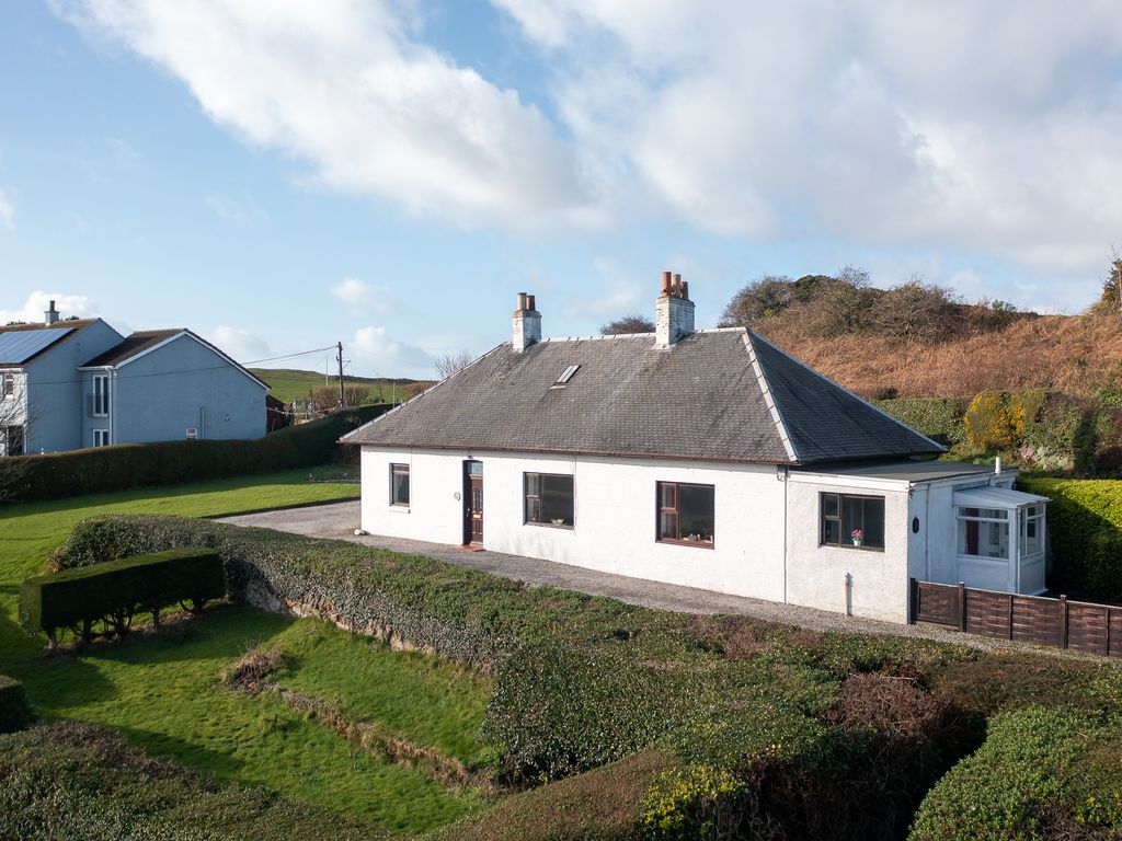 4 bed detached bungalow for sale in Harbour Road, Maidens, Girvan KA26, £325,000 Zoopla