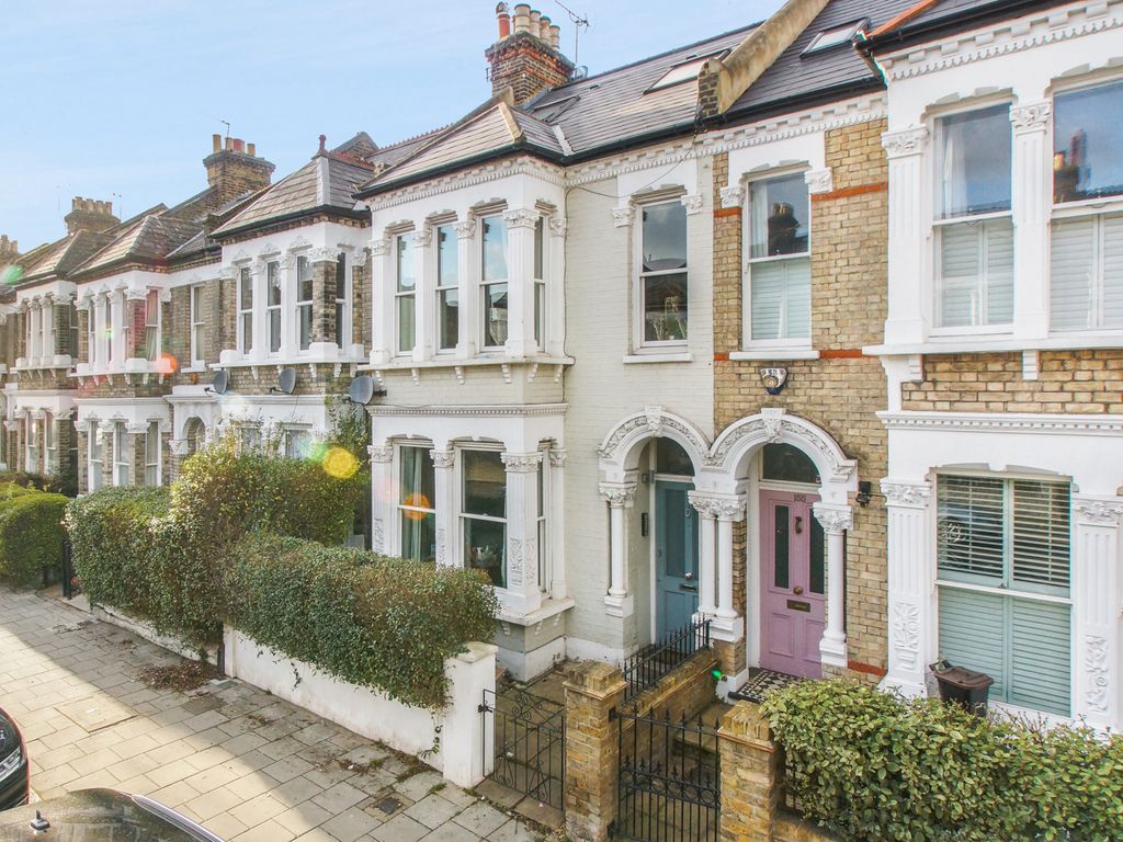 2 bed flat for sale in 153 Abbeville Road, London SW4 Zoopla