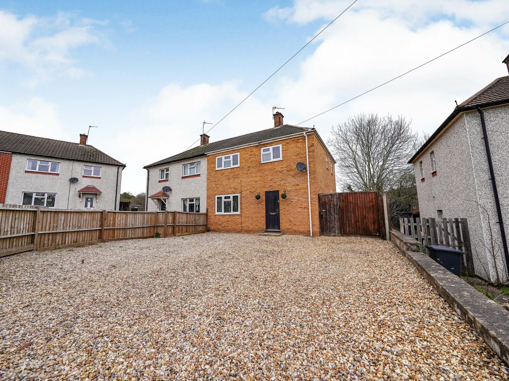 3 bed semidetached house for sale in Beeches Avenue, Mountsorrel