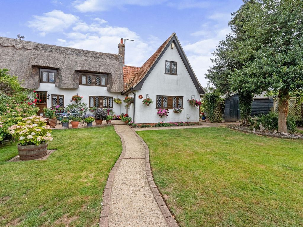 3 bed property for sale in The Green, Stowupland, Stowmarket IP14 Zoopla