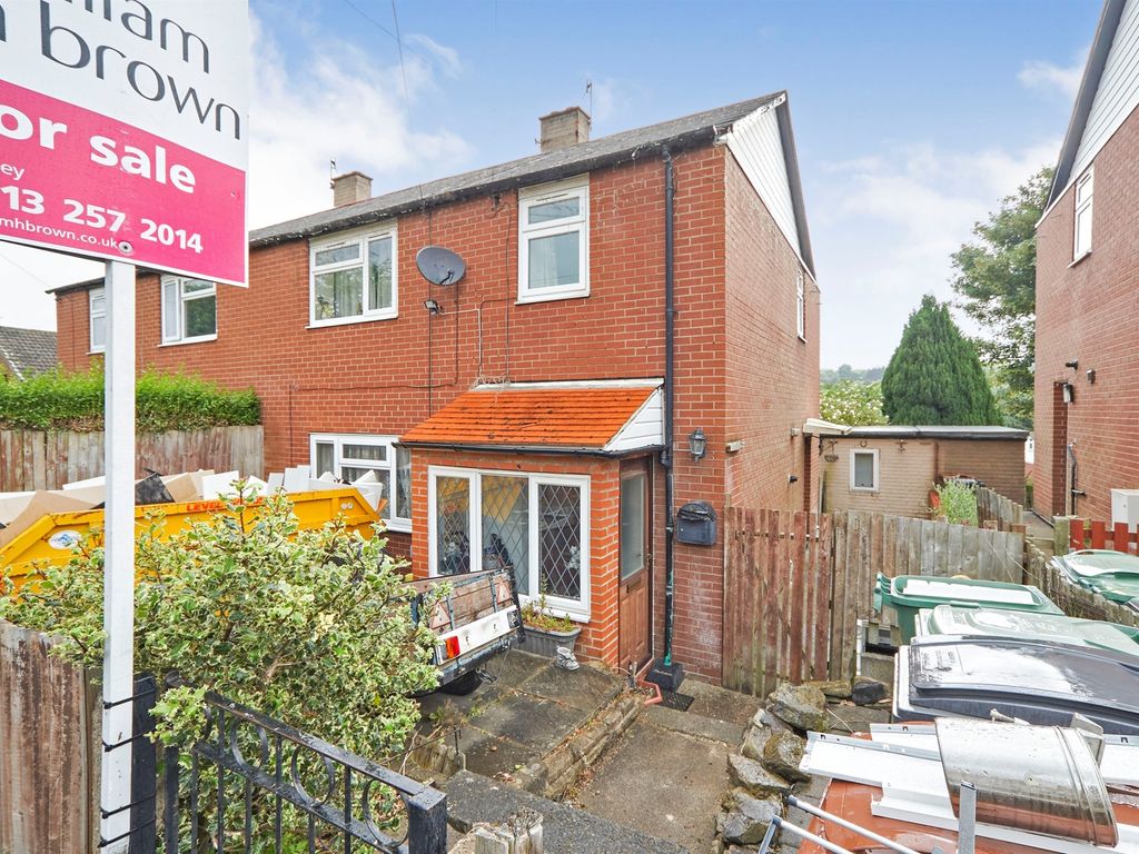 3 bed semidetached house for sale in Wellstone Avenue, Bramley, Leeds