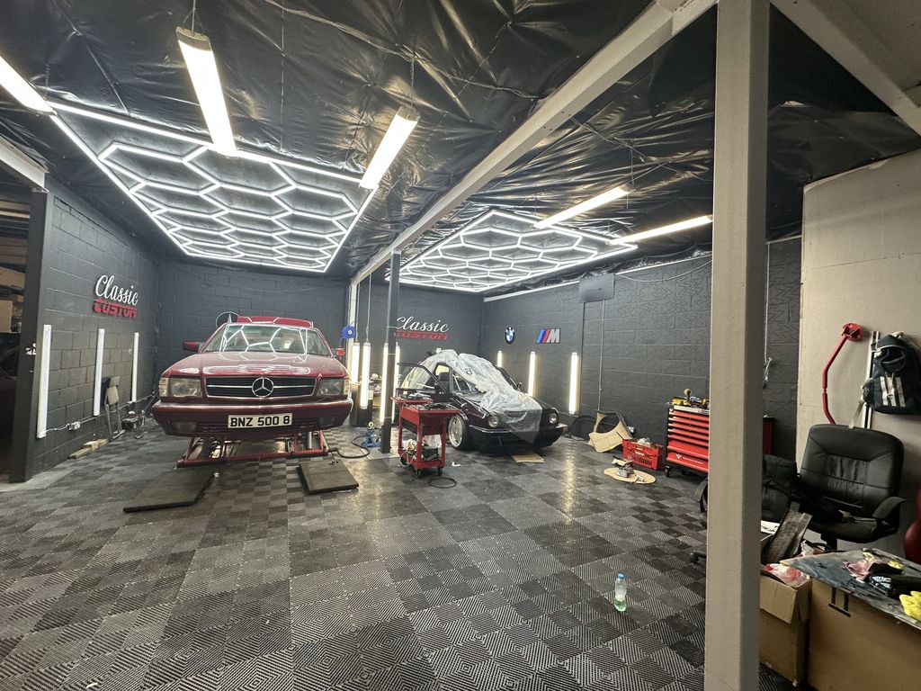 Commercial property to let in Central Way, Feltham, Greater London TW14