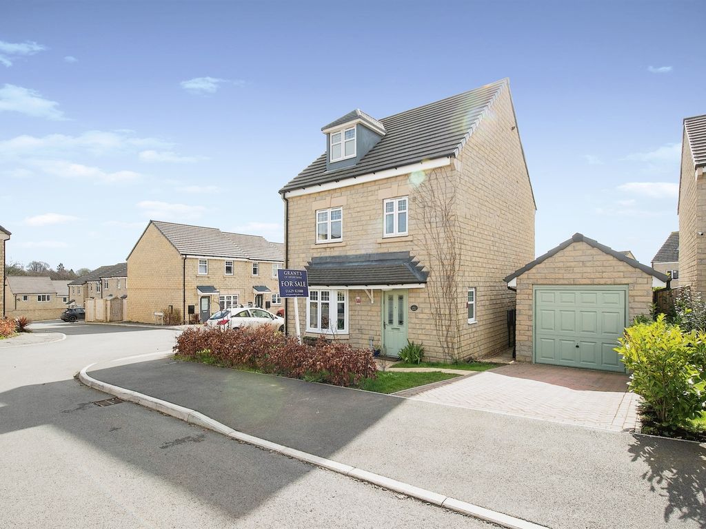 4 bed detached house for sale in Oxhay Gardens, Crich, Matlock DE4 Zoopla