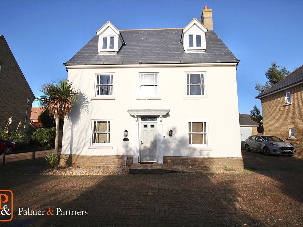 5 bed detached house for sale in Alnesbourn Crescent, Ipswich, Suffolk