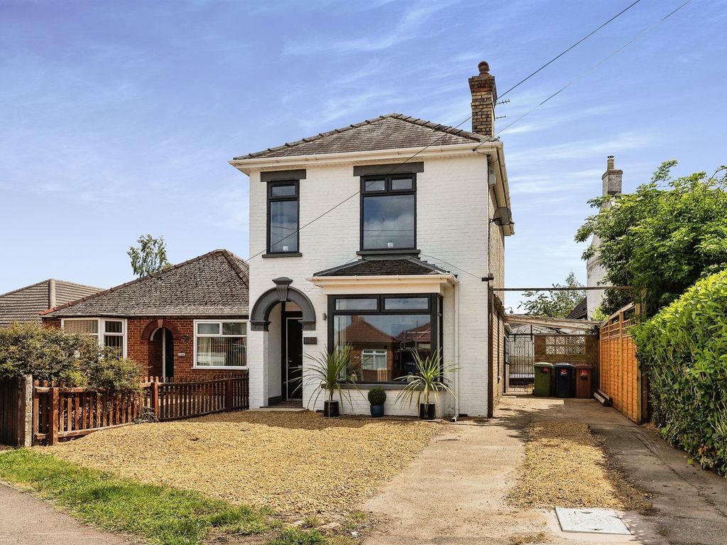 3 bed detached house for sale in Norwood Road, March PE15 Zoopla