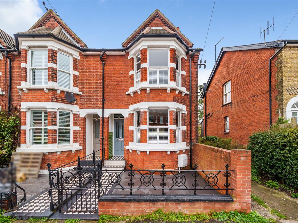 3 bed end terrace house for sale in St. Johns Road, Epping CM16 Zoopla