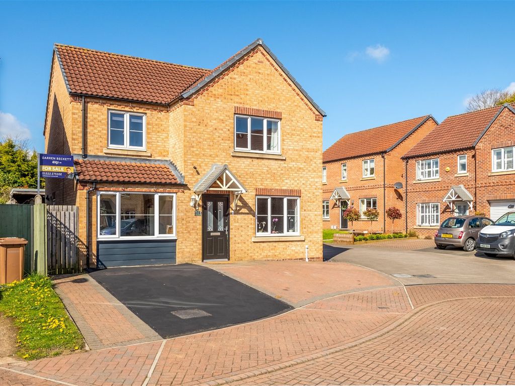 4 bed detached house for sale in 71 Bobbin Lane, Carlton Boulevard