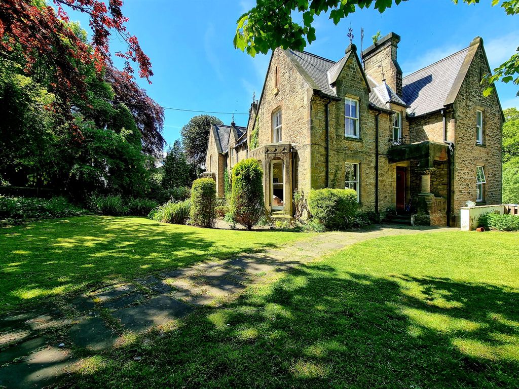 5 bed semidetached house for sale in Snows Green Road, Shotley Bridge