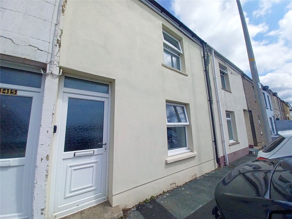 2 bed terraced house for sale in Robert Street, Milford Haven SA73 Zoopla