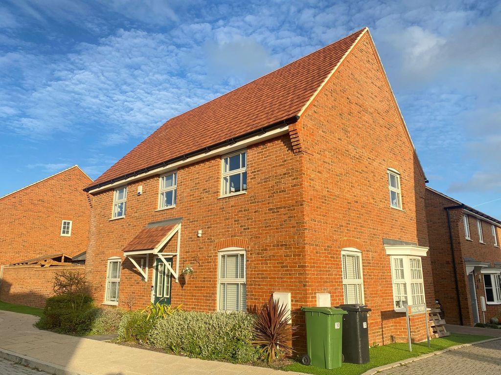 6 bed property for sale in Mansion Rise, Ebbsfleet Valley,