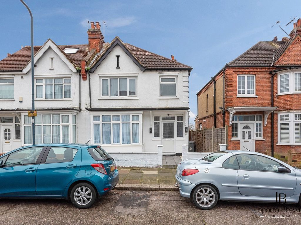 3 bed semidetached house for sale in Gladstone Park Gardens, London