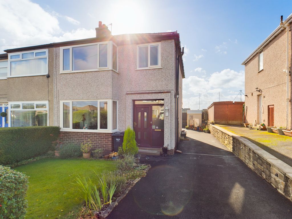 3 bed semidetached house for sale in Illingworth Drive, Illingworth