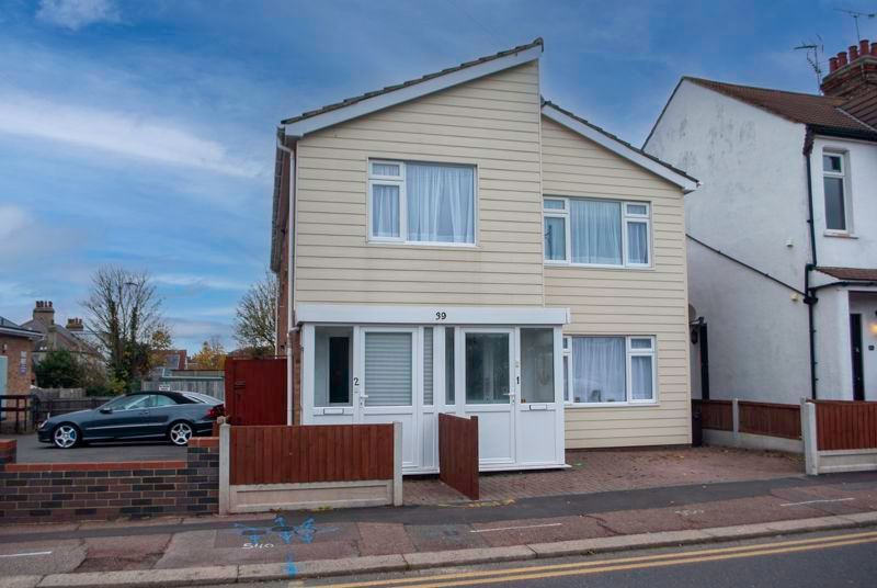 3 bed flat to rent in Pall Mall, LeighOnSea SS9 Zoopla