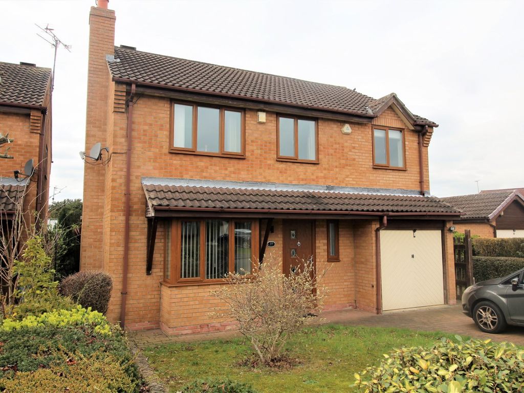 4 bed detached house for sale in Crusader Drive, Sprotbrough, Doncaster