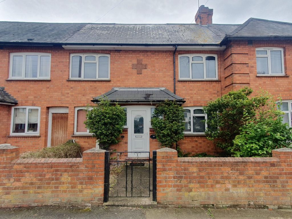 4 bed terraced house for sale in St. Davids Road, Northampton