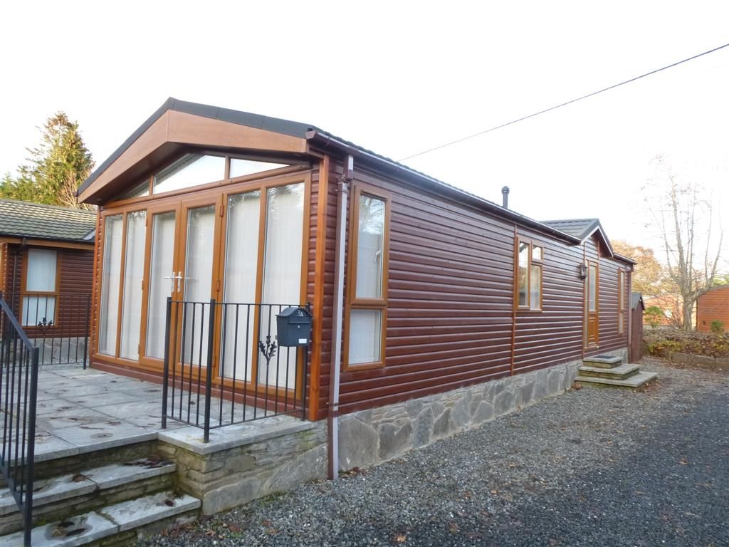 2 bed lodge for sale in Auchterarder PH3, £97,500 Zoopla