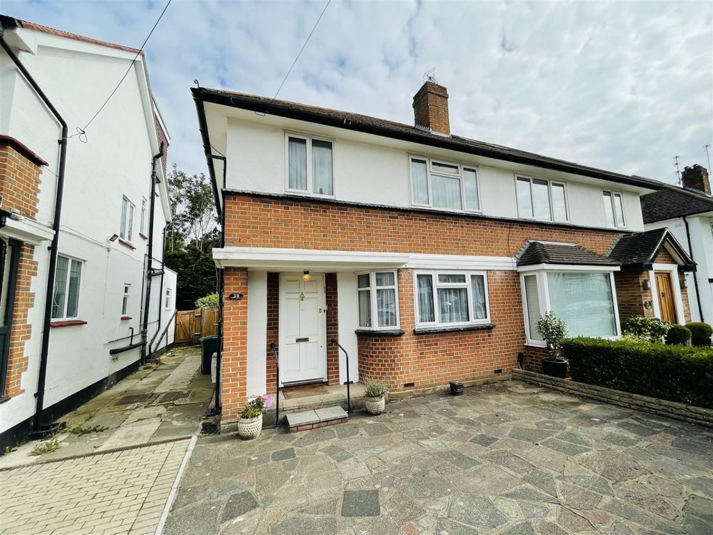 3 bed semidetached house for sale in The Grove, Edgware HA8 Zoopla