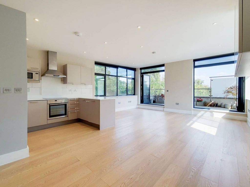 3 bed flat for sale in Park Road, Beckenham BR3 Zoopla