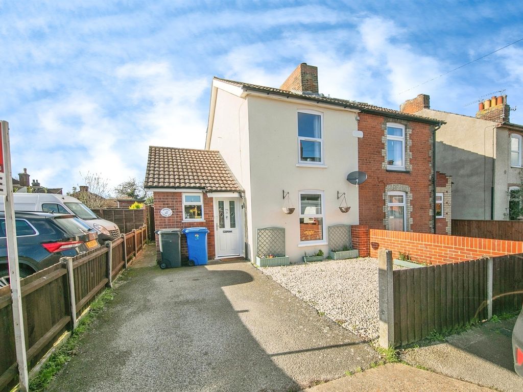 3 bed semidetached house for sale in York Road, Ipswich IP3, £190,000