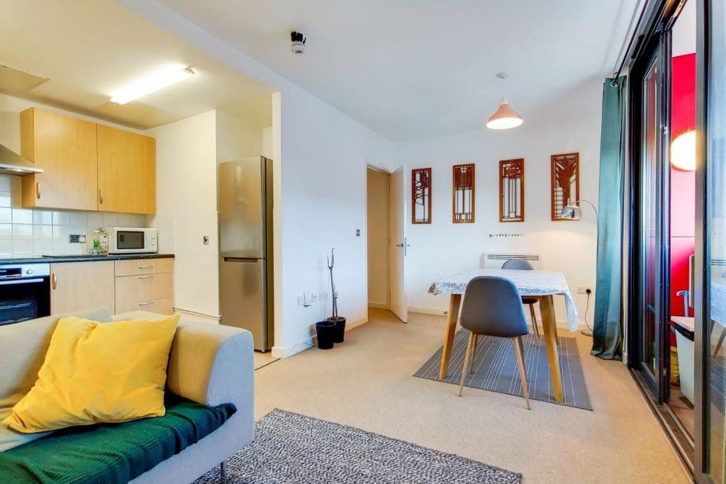 Drayton Park, Highbury N5  