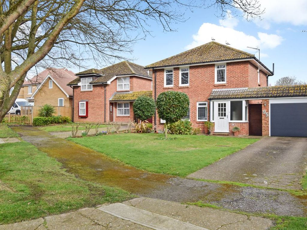 3 bed detached house for sale in Park Avenue, Broadstairs CT10 - Zoopla