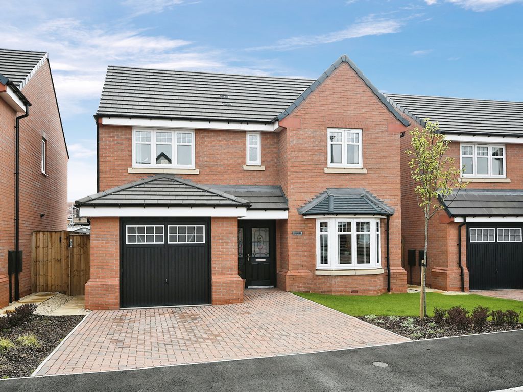 4 bed detached house for sale in Butterfly Place, Thoresby Vale