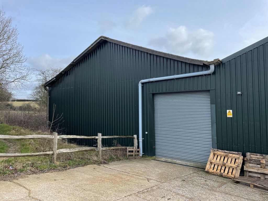 Industrial to let in North Barn, Beech Farm, North Trade Road, Battle
