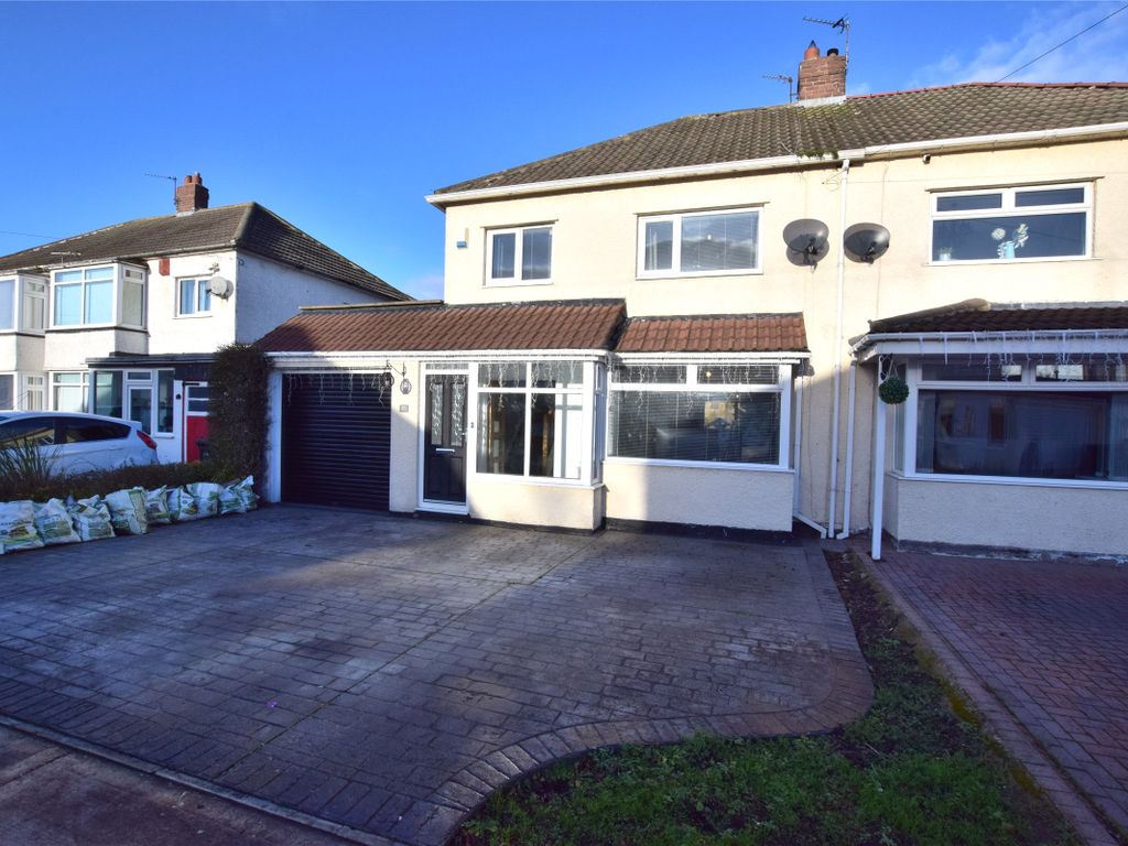 3 bed semidetached house to rent in Whitecroft Road, West Moor NE12