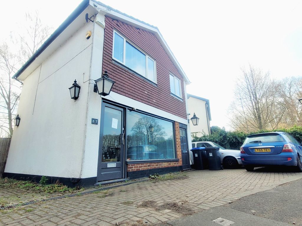 2 bed detached house for sale in Westfield Road, Woking, Surrey GU22