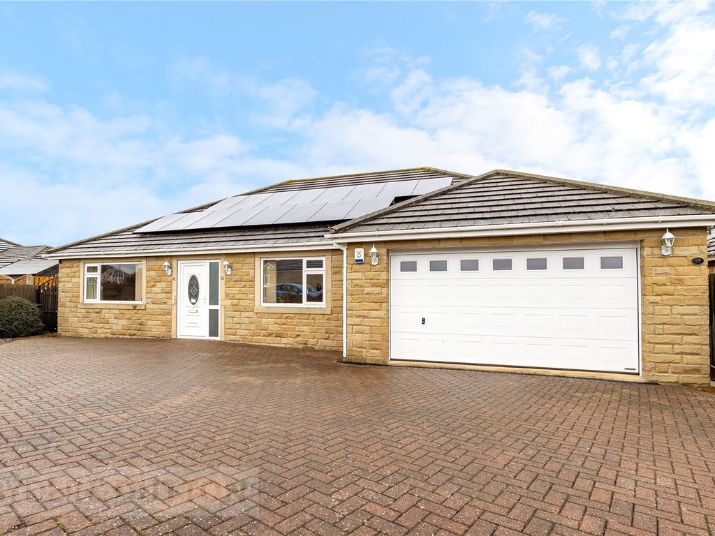 4 bed bungalow for sale in Smithy Close, Skelmanthorpe, Huddersfield, West Yorkshire HD8 Zoopla