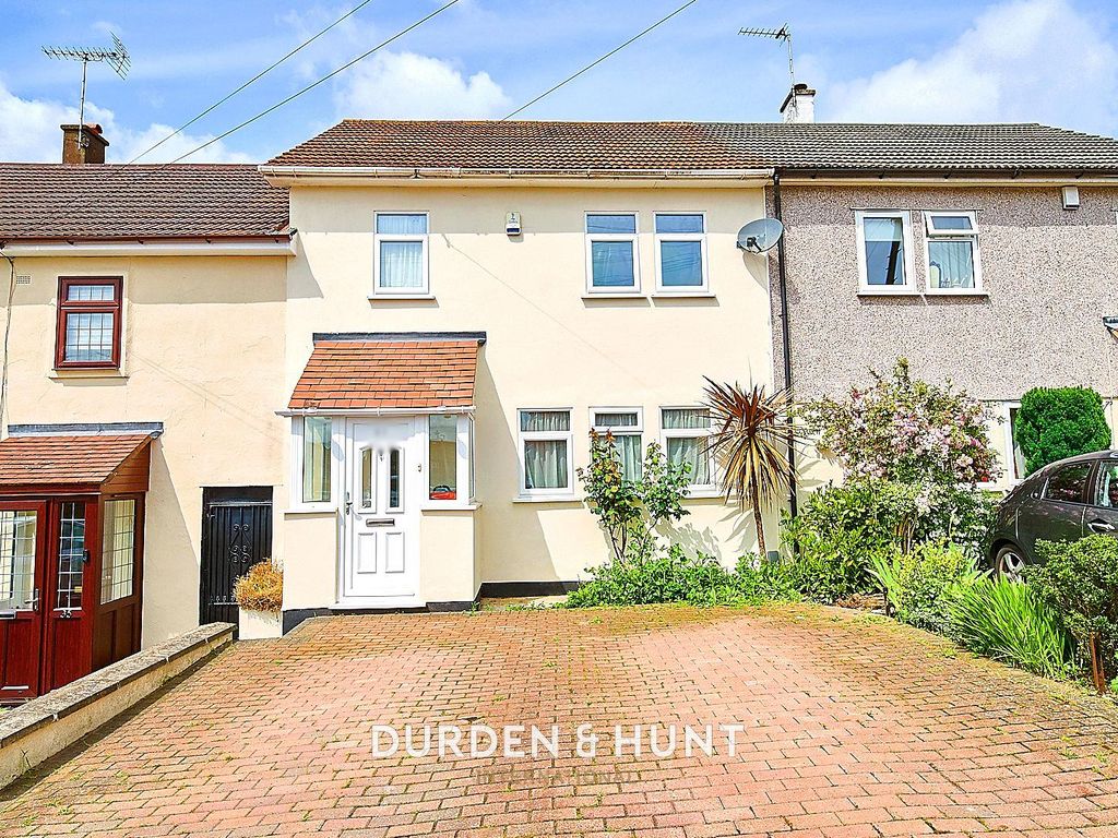 3 bed terraced house for sale in Grosvenor Drive, Loughton IG10, £