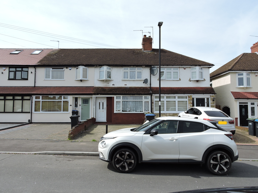 3 bed terraced house for sale in Goodwood Avenue, Enfield EN3, £435,000