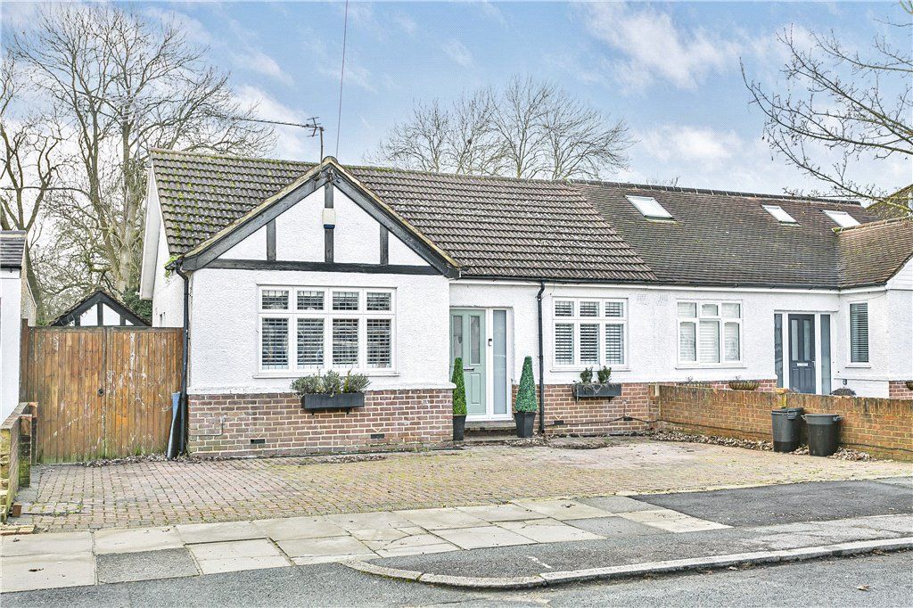 3 bed bungalow for sale in Lyndhurst Avenue, Twickenham TW2 Zoopla