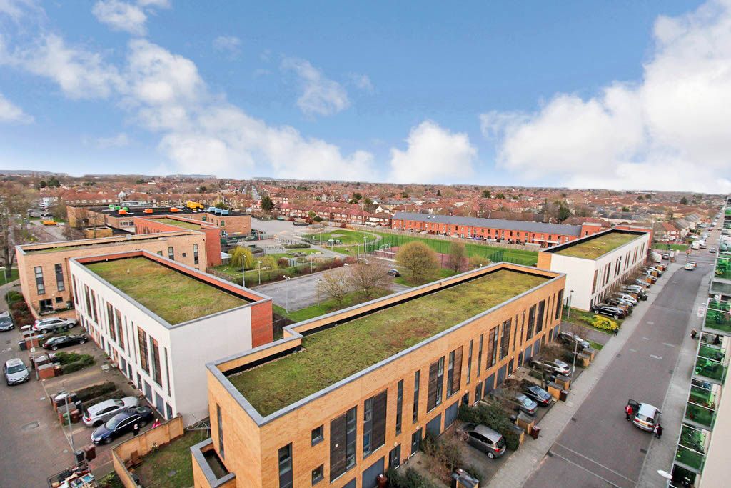 2 bed flat for sale in Academy Way, Dagenham, Essex RM8 Zoopla