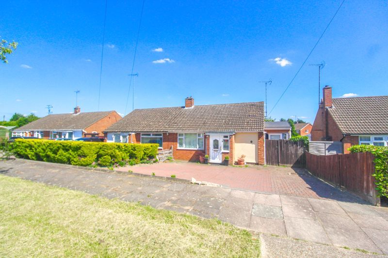 Braceby Close, Luton LU3  