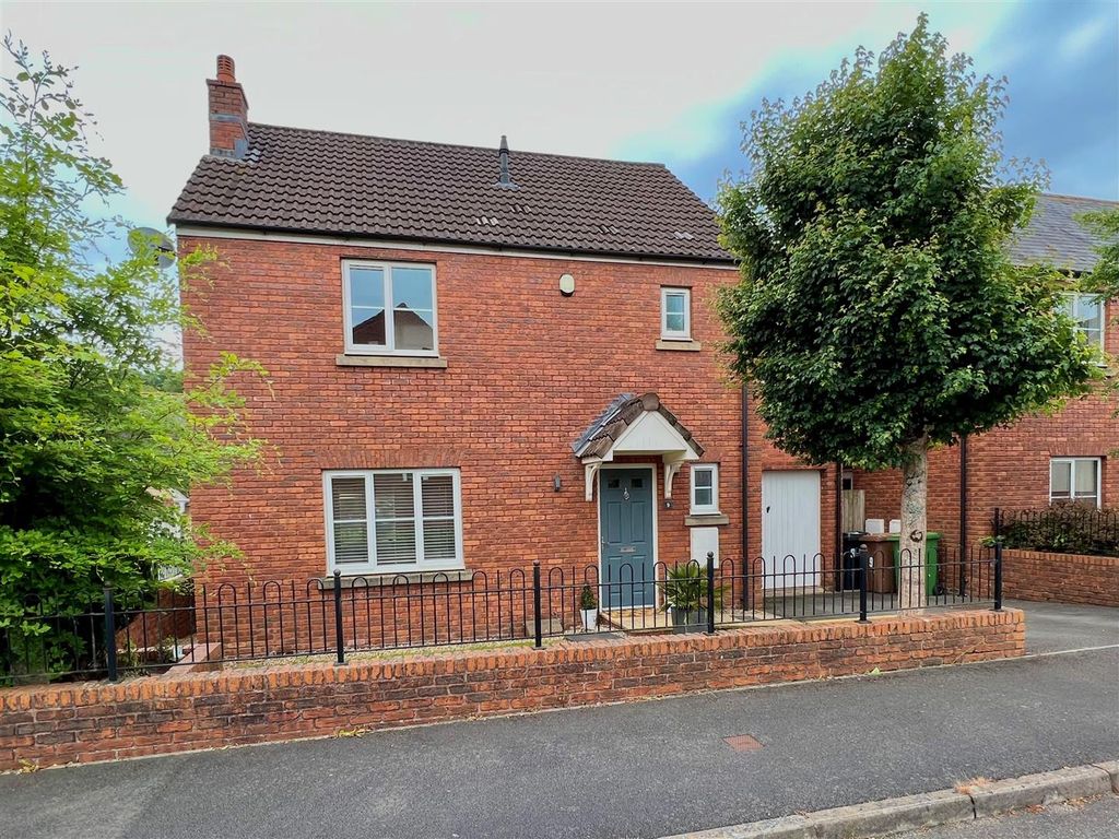 4 bed detached house for sale in Mitchell Close, Plymstock, Plymouth