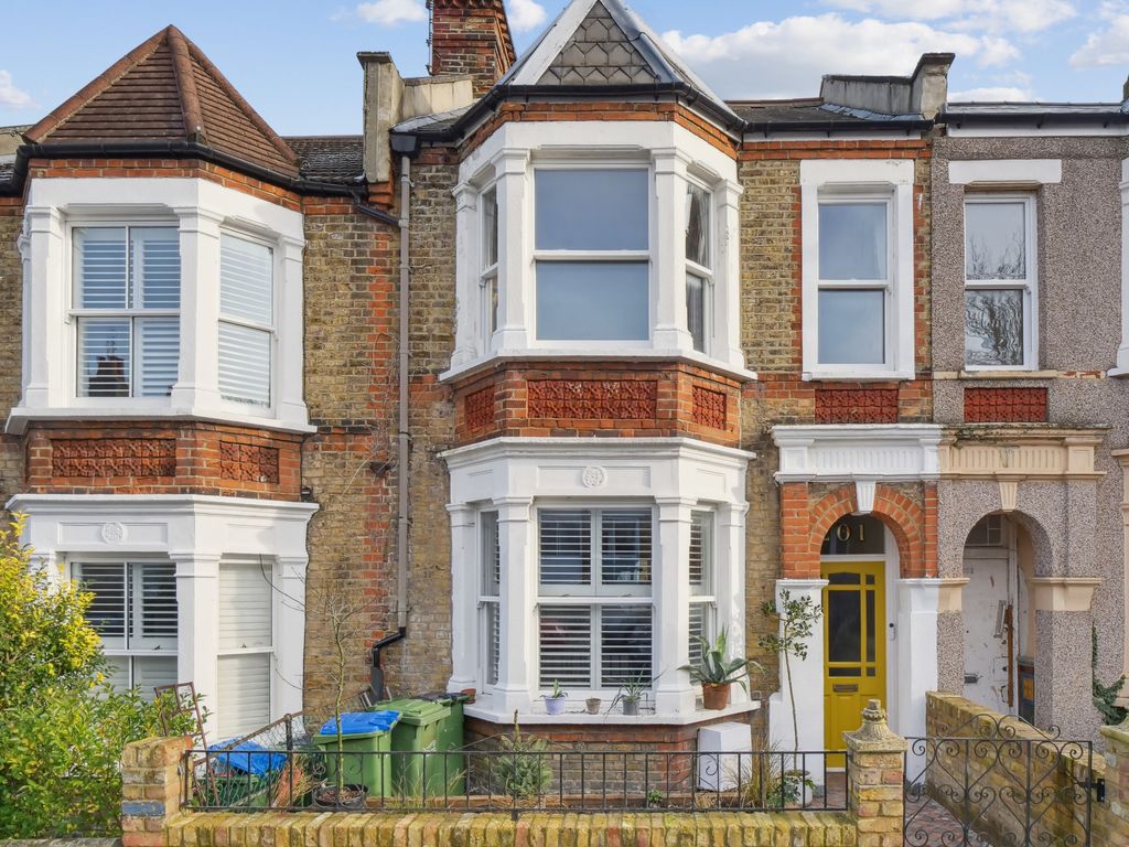 Woodhill, London SE18  