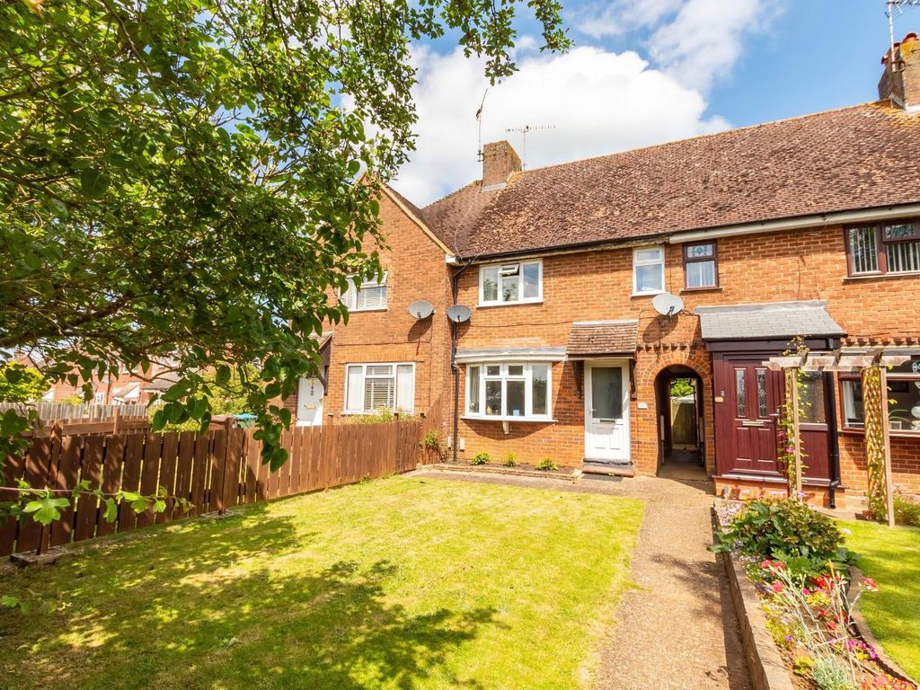 3 bed terraced house for sale in Leighton Road, Wing, Leighton Buzzard