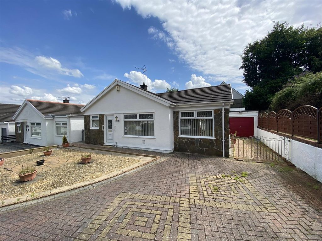 2 bed detached bungalow for sale in Talywern, Llangennech, Llanelli