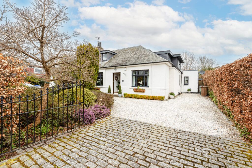 4 bed semidetached house for sale in Mclachlan Avenue, Stirling FK7, £