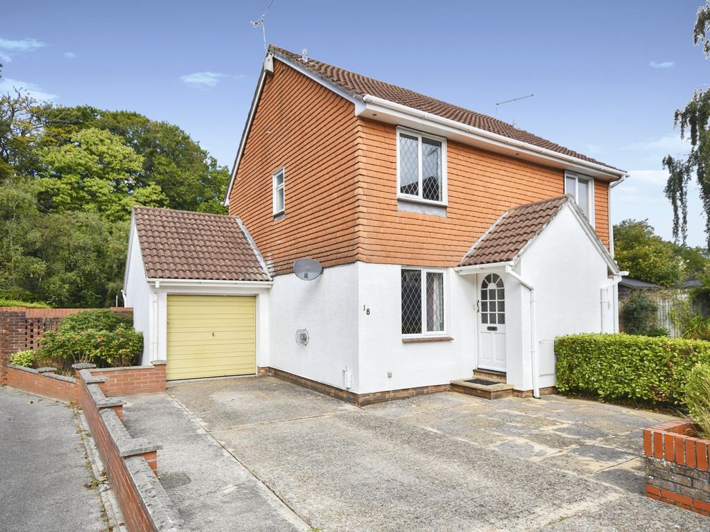 2 bed semidetached house for sale in Meadowsweet Road, Poole BH17 Zoopla