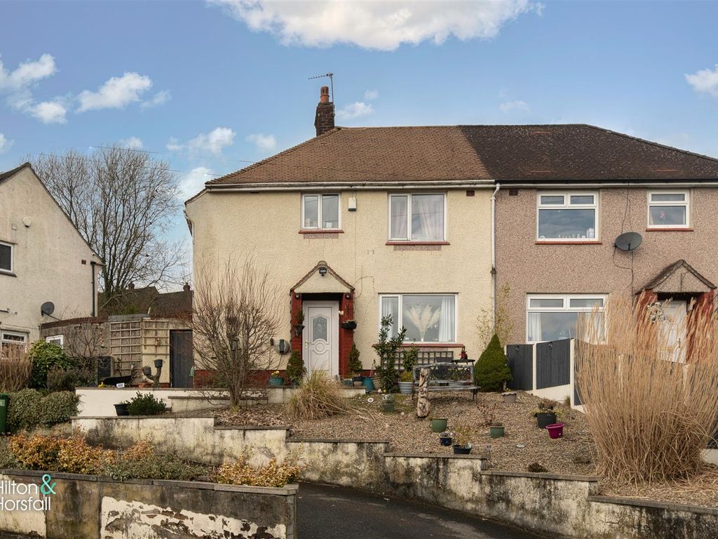 3 bed semidetached house for sale in Higher Causeway, Barrowford