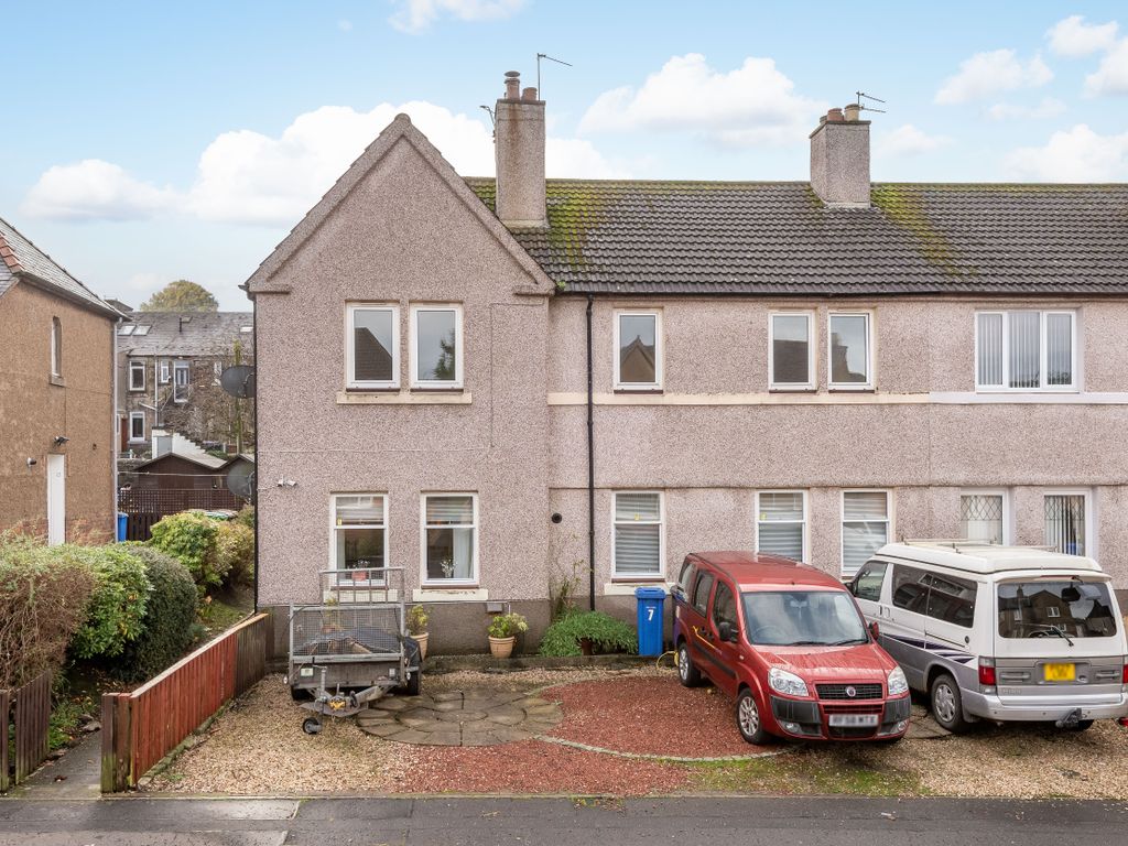3 bed flat for sale in David Street, Dunfermline KY12, £100,000 Zoopla