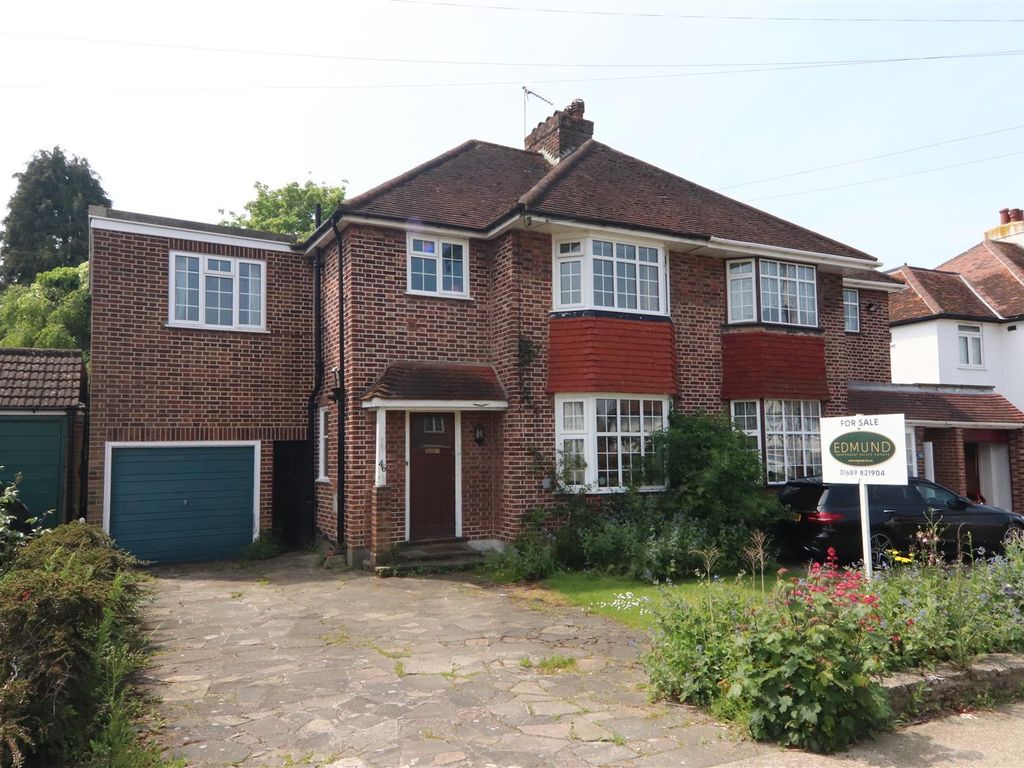 5 bed semidetached house for sale in Avalon Road, Orpington BR6, £