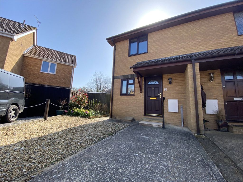 2 bed semi-detached house for sale in copse end, sandown, isle of wight po36