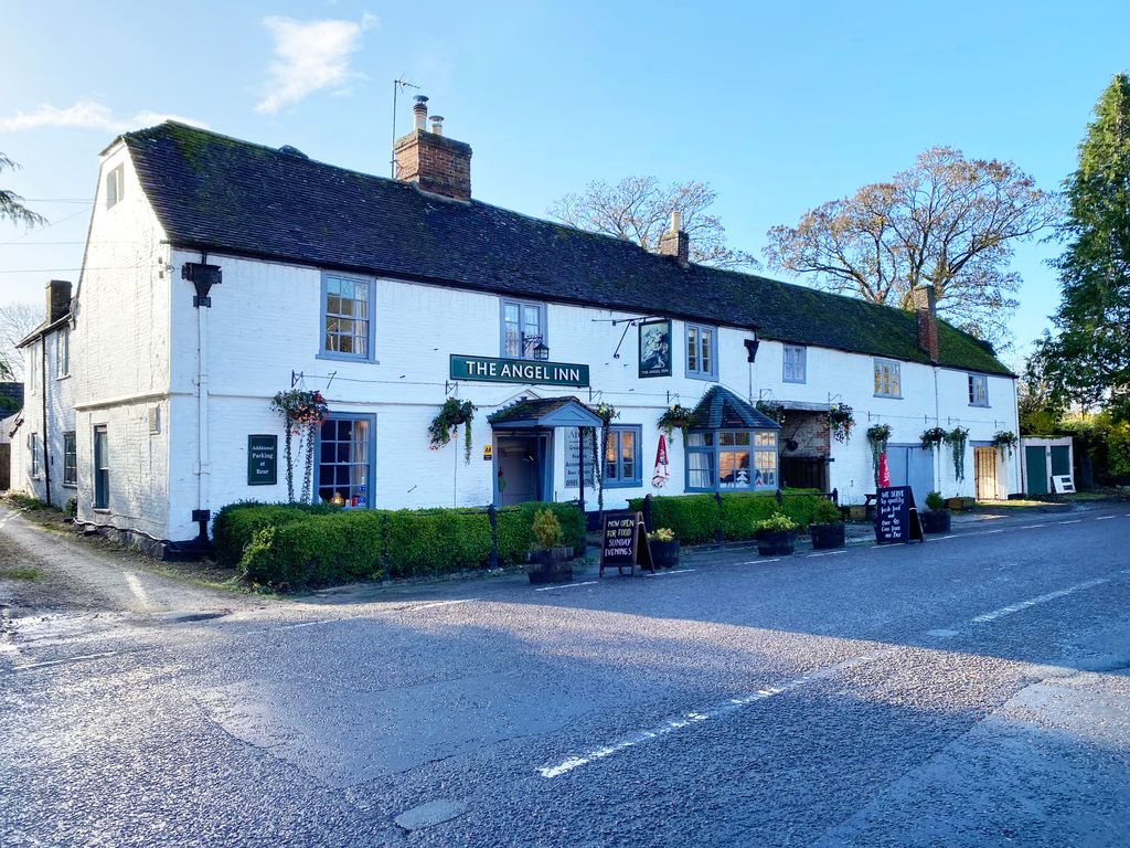 Pub/bar for sale in Heytesbury, Warminster BA12 Zoopla