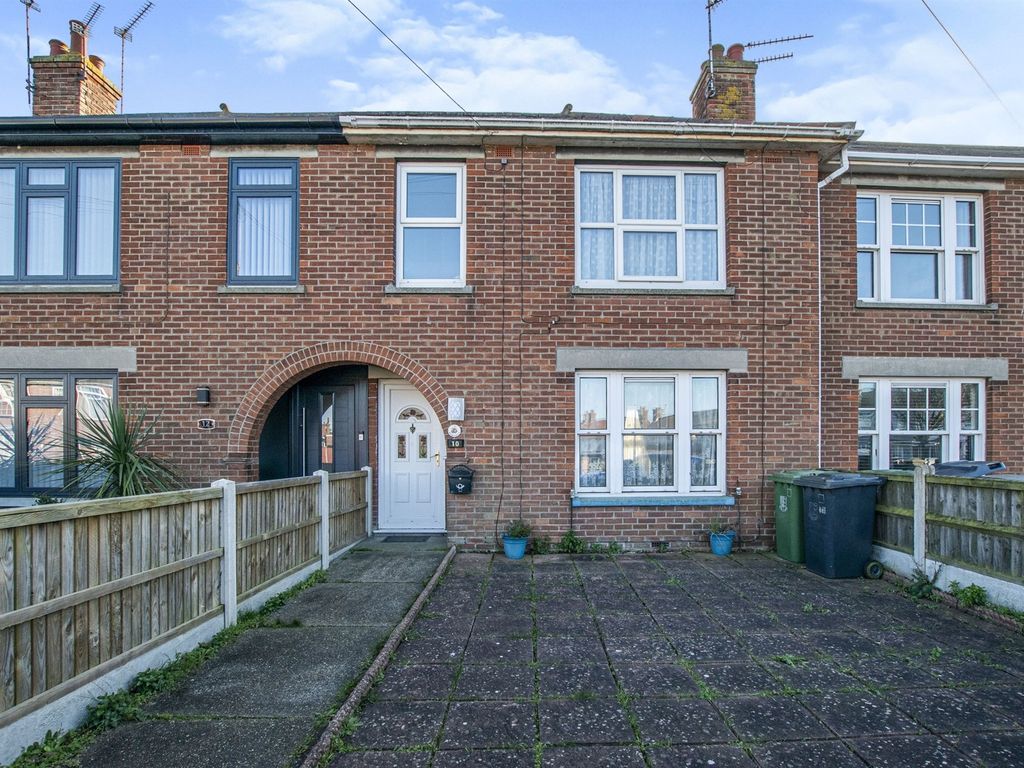 3 bed terraced house for sale in Seymour Avenue, Great Yarmouth NR30